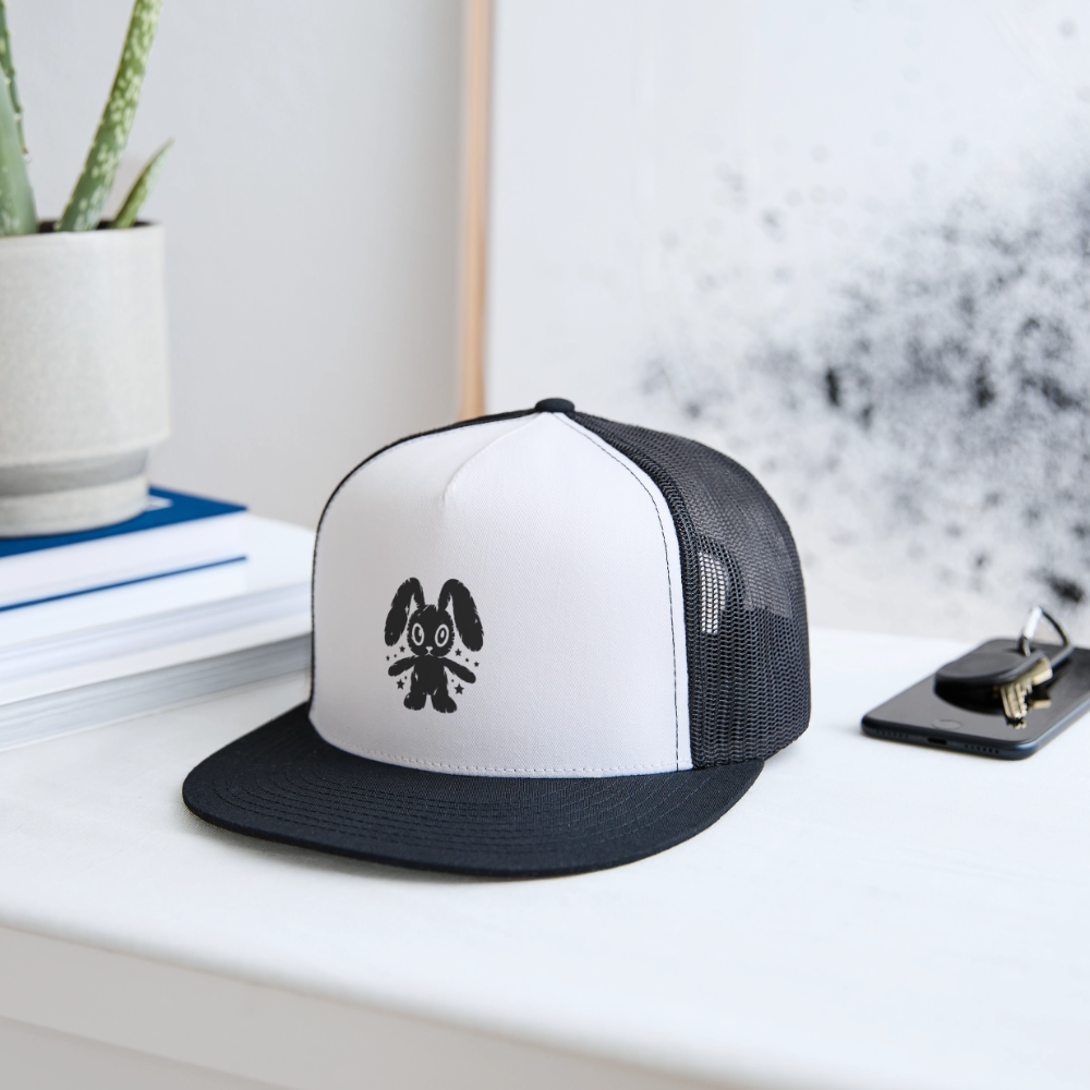 Trucker Hat - white/black